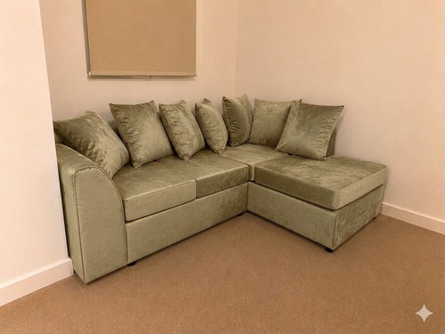 Seater khaki color plush - 3,